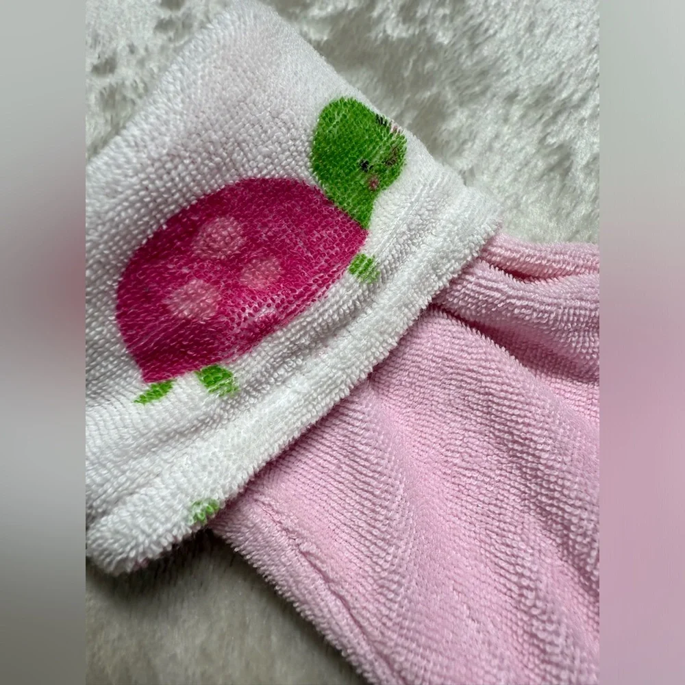 Carter's | Pink Baby Girl Cute Turtle Bathrobe with Hood | 0-9M